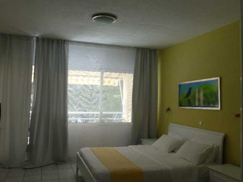 Dryades Hotel Siviri Exterior foto